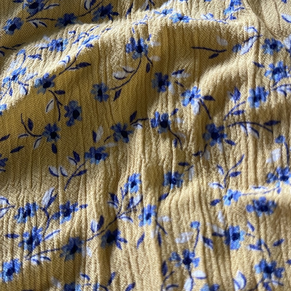 American Eagle Floral Fall Blouse with Cut out back